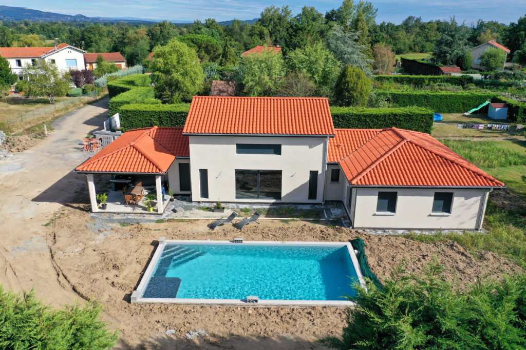 Maison neuve Savigneux maison demeures caladoises 1024x683 1 1